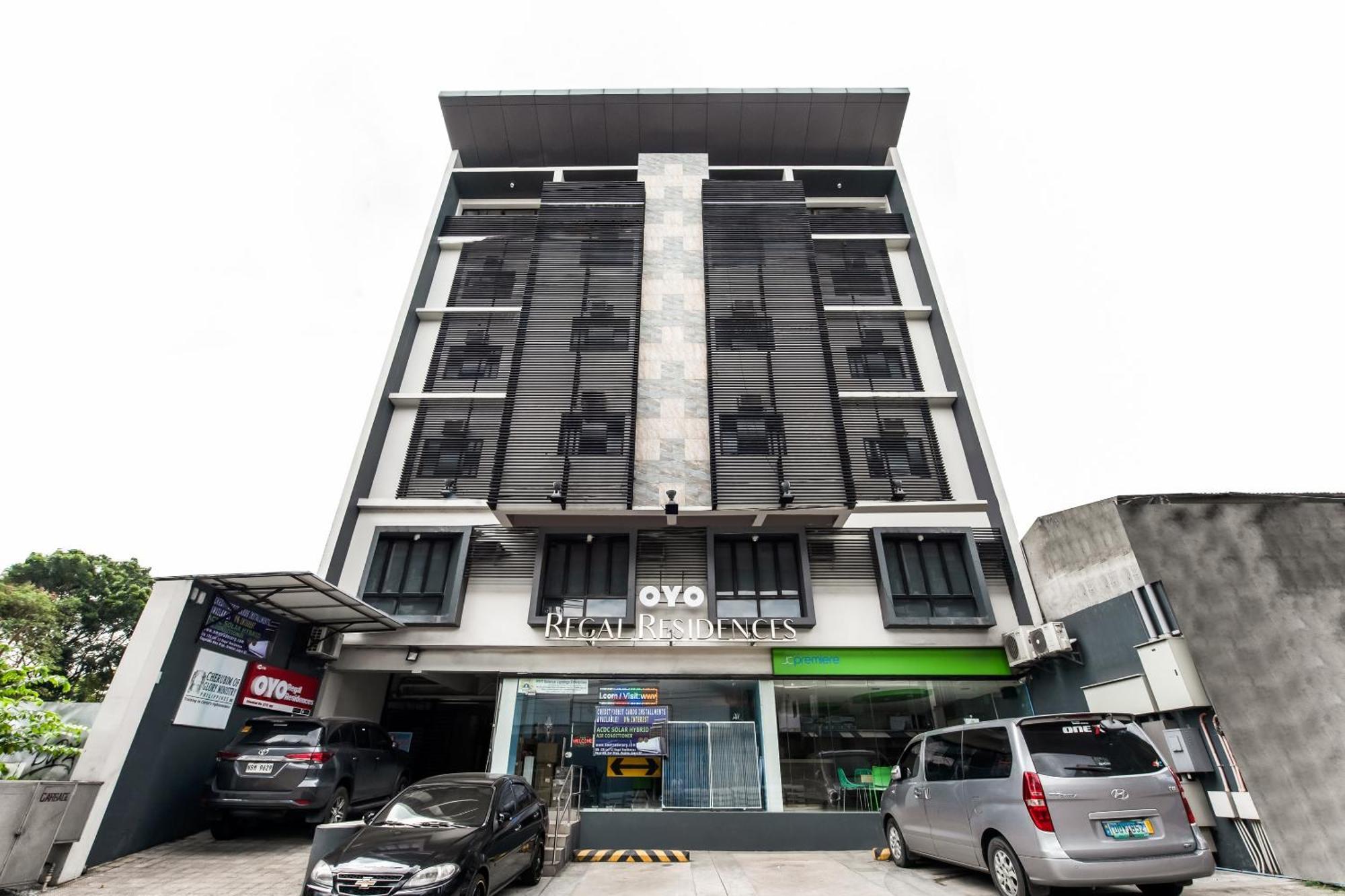 Oyo 136 Regal Residences เกซอนซิตี้ ภายนอก รูปภาพ